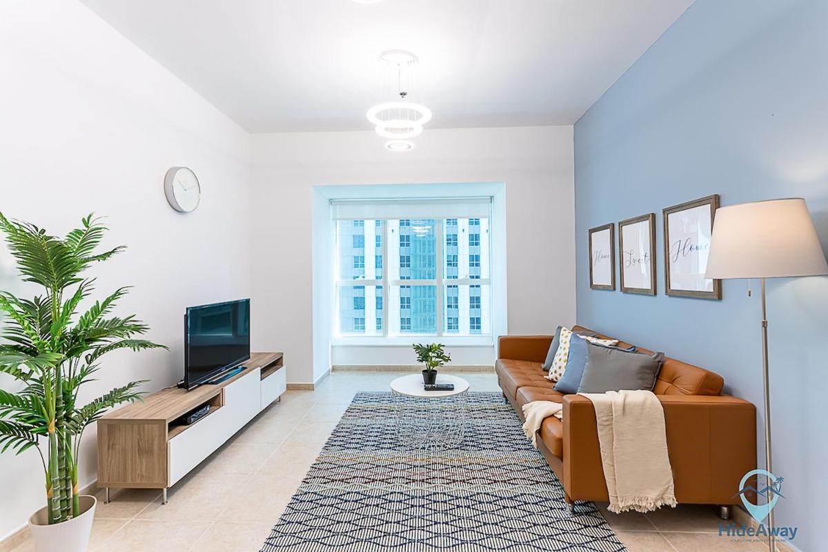 1br Tropical Vibes Near Skydiving And Beach! Dubai