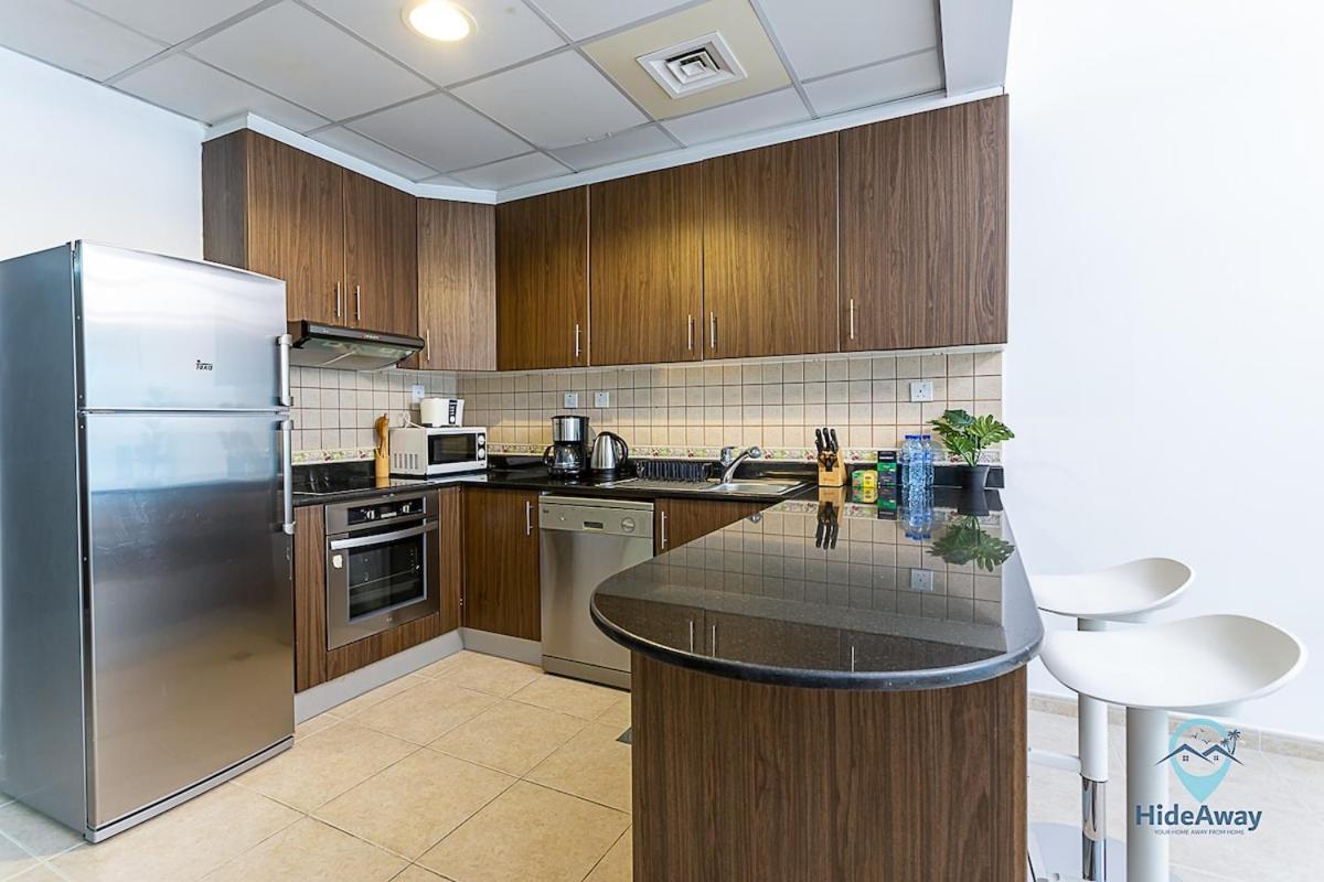 1br Tropical Vibes Near Skydiving And Beach! Apartment Dubai