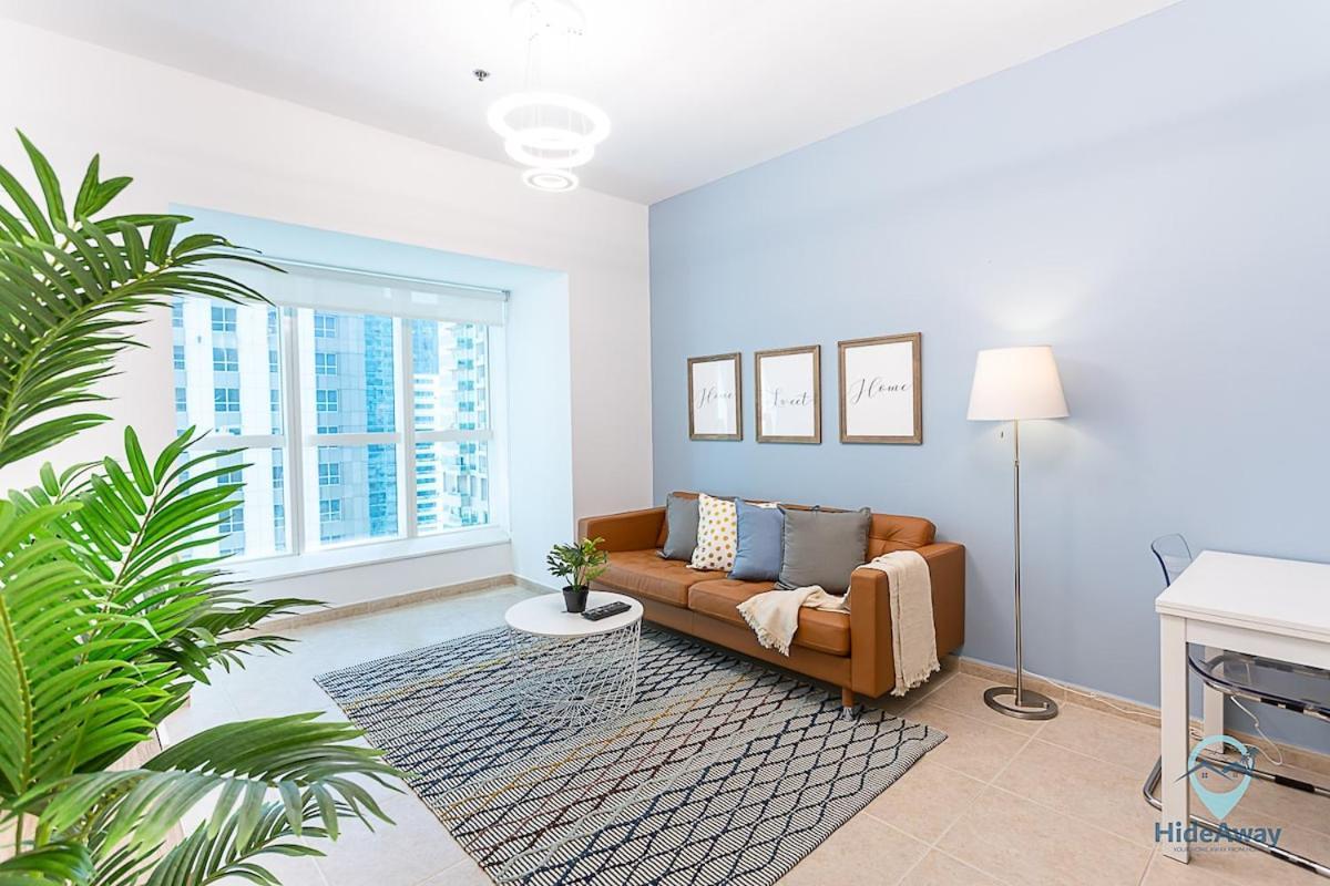 Apartment 1br Tropical Vibes Near Skydiving And Beach! Dubai