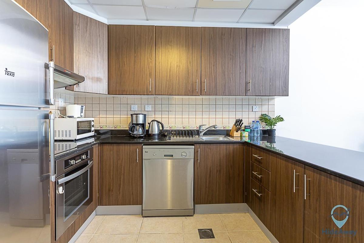 1br Tropical Vibes Near Skydiving And Beach! * Dubai